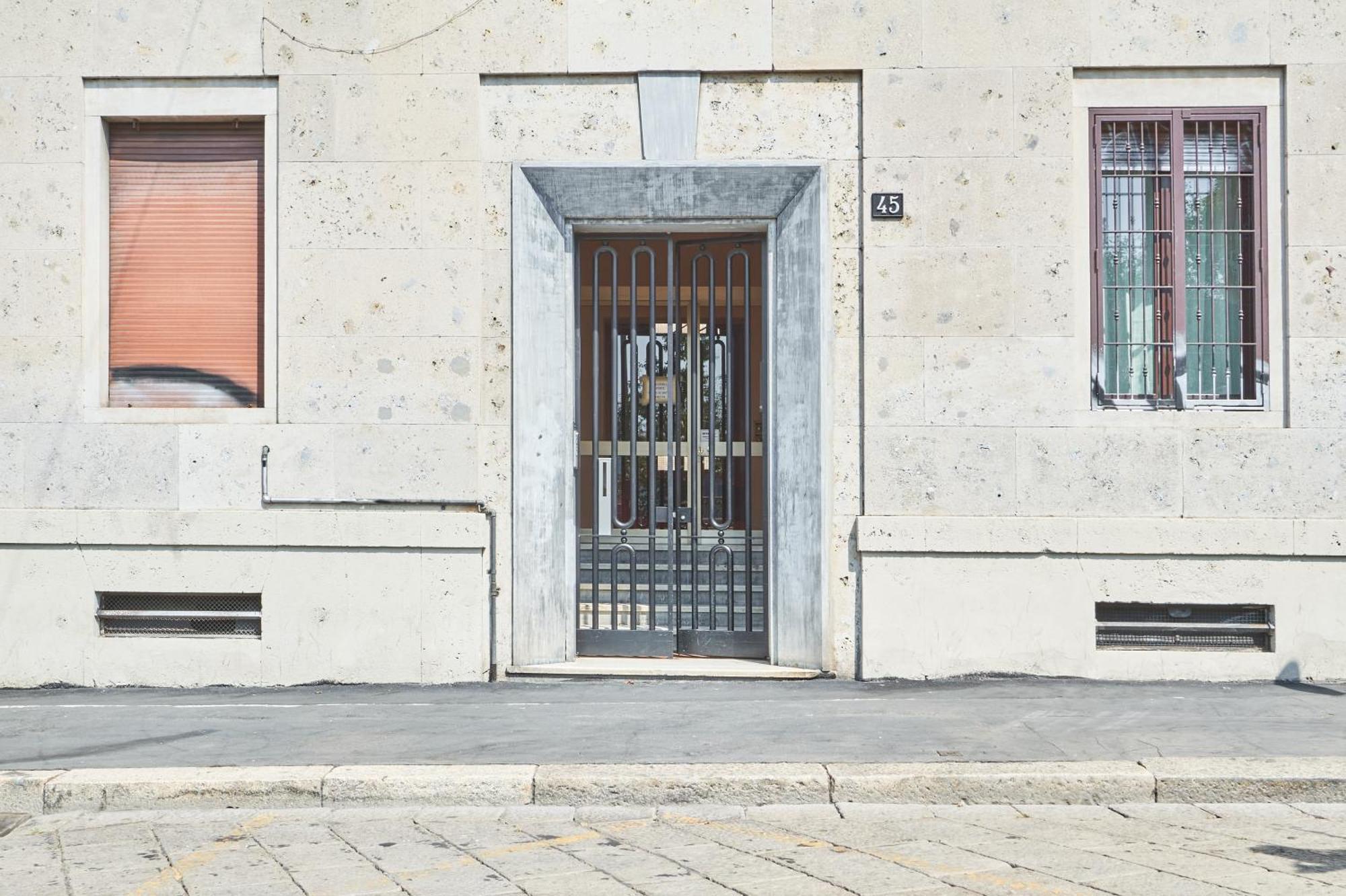 Spacious flat close to Fondazione Prada&Metro Milán Exterior foto